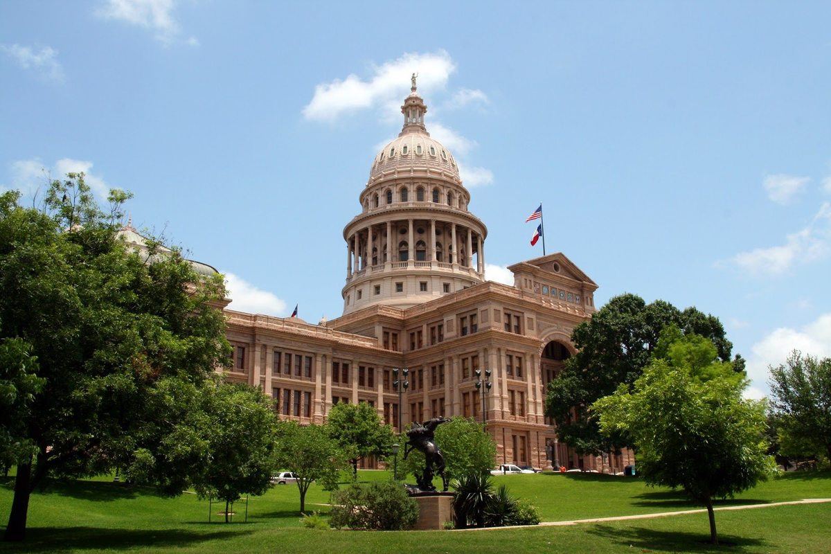 the Texas hemp industry faces opposition, but also increasing support at the Texas Capitol